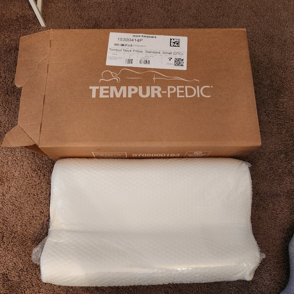 Tempur Neck Pillow Small